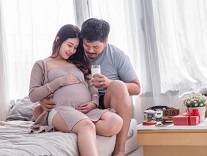 Tất tần tật các tư thế quan hệ vợ chồng an toàn khi mang thai